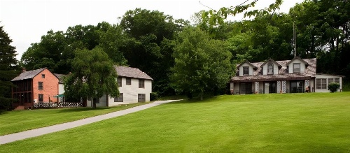 Baladerry Inn image 14
