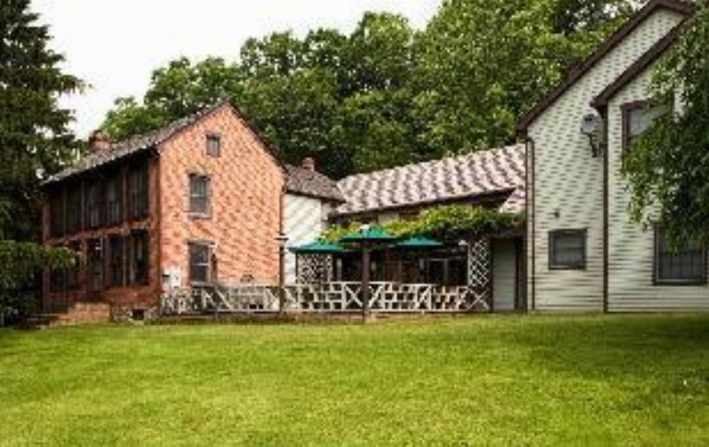 Baladerry Inn Image 16