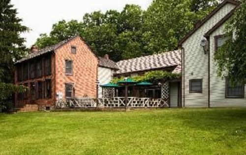 Baladerry Inn image 16